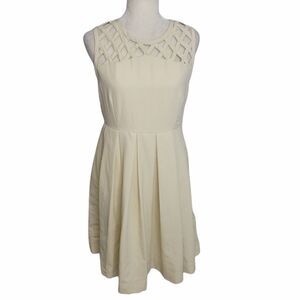 DEAR CREATURES dress cream lattice neckline sleeveless fit and flare L‎
